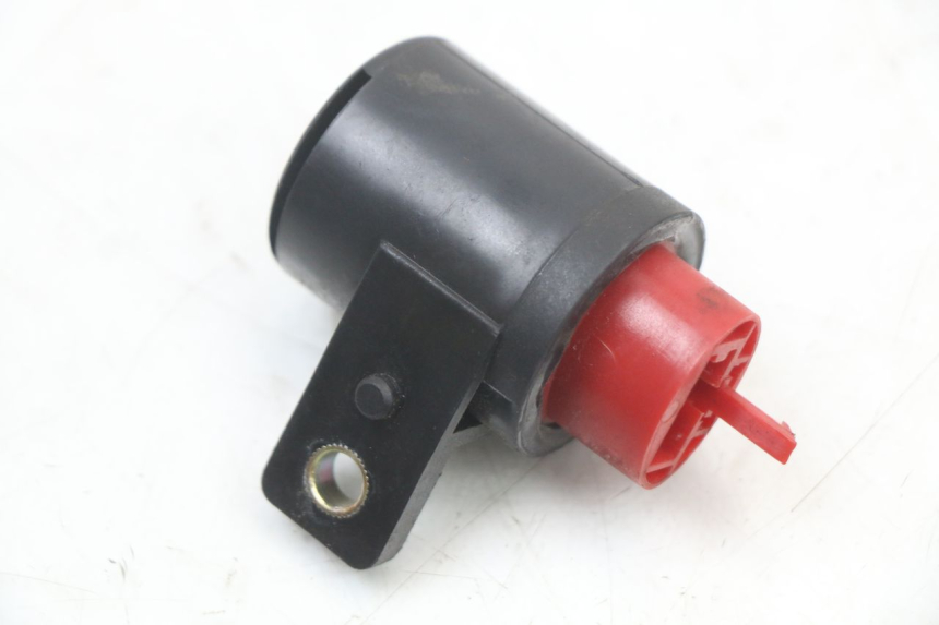 photo de Flasher relay KYMCO DINK STREET ABS 125 (2011 - 2018) - Autre angle de vue