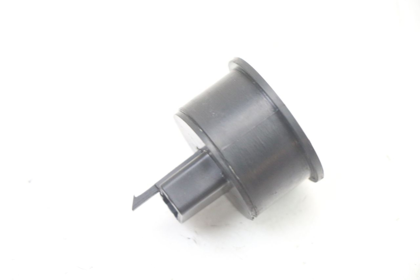 photo de CENTRALE CLIGNOTANTE PEUGEOT ELYSTAR 50 (2002 - 2014) - Zoom état d’usage