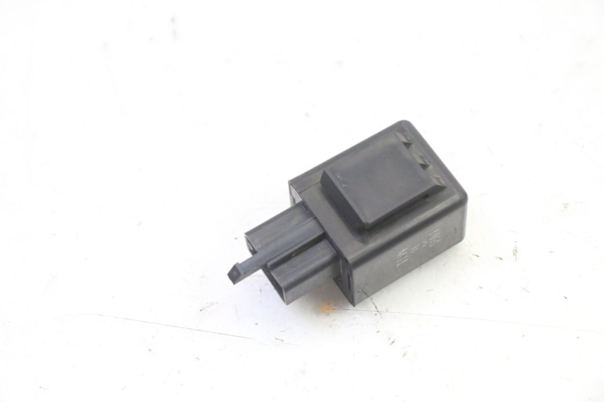photo de CENTRALE CLIGNOTANTE YAMAHA FZ6 FAZER S2 600 (2007 - 2011)