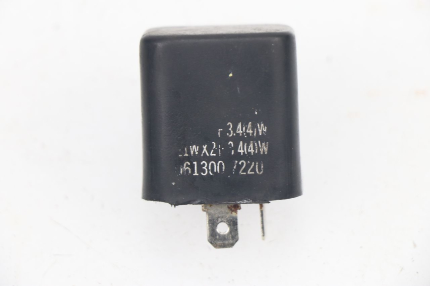 photo de CENTRALE CLIGNOTANTE SUZUKI GN 125 (1997 - 2000)