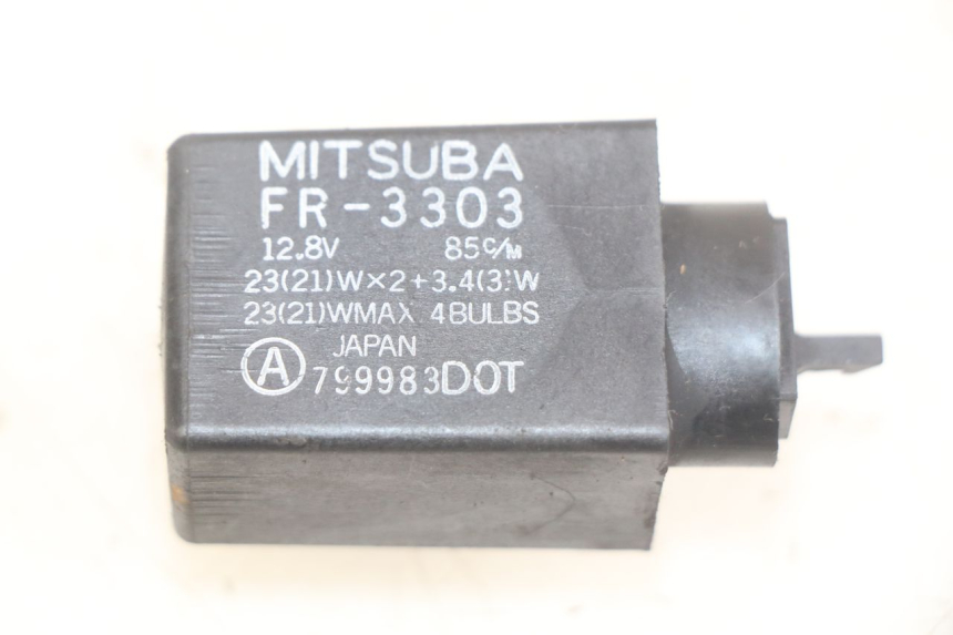photo de CENTRALE CLIGNOTANTE HONDA CBR F SC25 1000 (1989 - 1992)