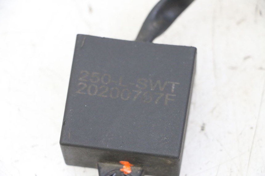 photo de CENTRALE CLIGNOTANTE KEEWAY K-LIGHT KLIGHT 125 (2018 - 2025)