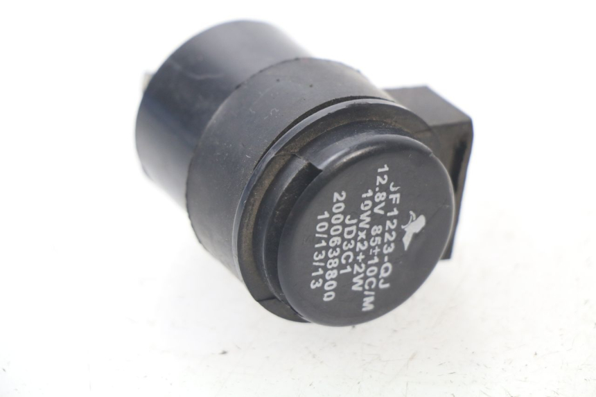 photo de CENTRALE CLIGNOTANTE PEUGEOT KISBEE 2T 50 (2010 - 2017)