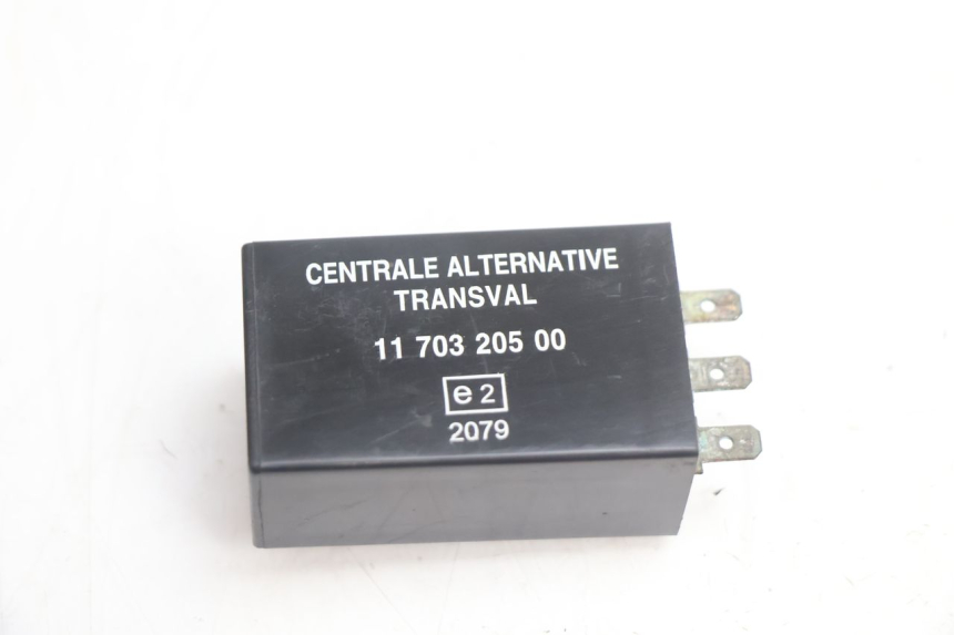 photo de CENTRALE CLIGNOTANTE PEUGEOT LUDIX ONE 50 (2004 - 2013) - Vue principale