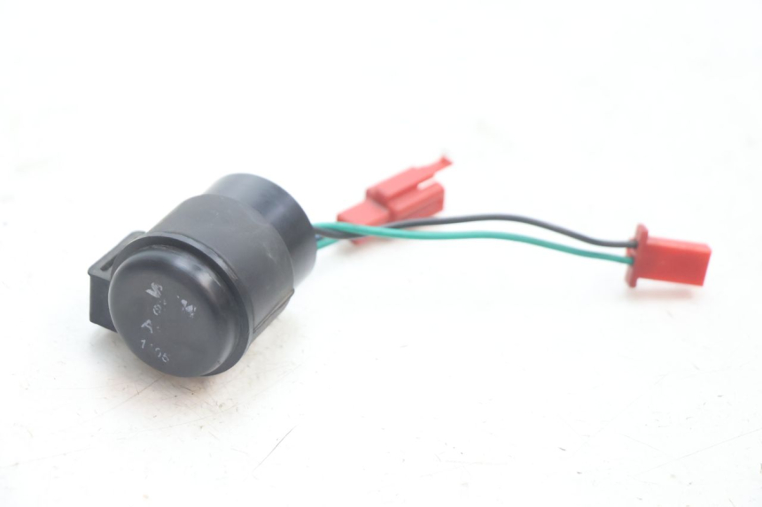 photo de CENTRALE CLIGNOTANTE SYM MIO 50 (2005 - 2010) - Détail de la pièce