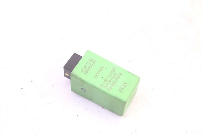 photo de CENTRALE CLIGNOTANTE PIAGGIO MP3 HPE 310 (2024 - 2025)