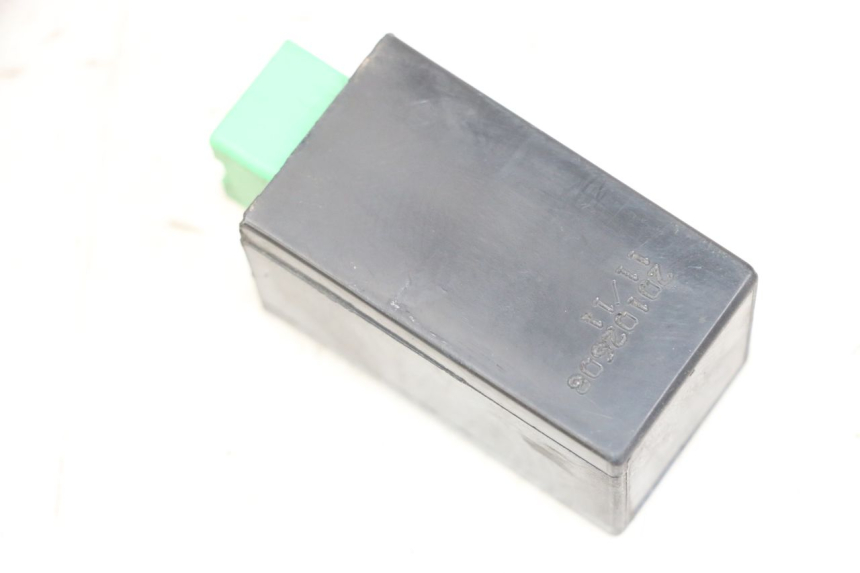 photo de CENTRALE CLIGNOTANTE PIAGGIO MP3 LT 300 (2010 - 2016)