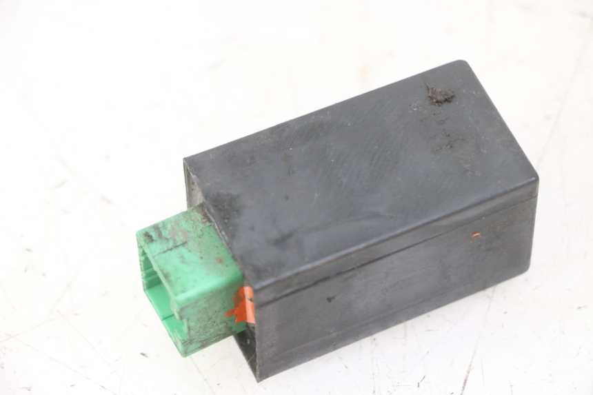 photo de CENTRALE CLIGNOTANTE PIAGGIO MP3 LT 300 (2010 - 2016) - Zoom état d’usage