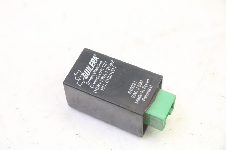 photo de CENTRALE CLIGNOTANTE PIAGGIO MP3 RL 250 (2007 - 2010)