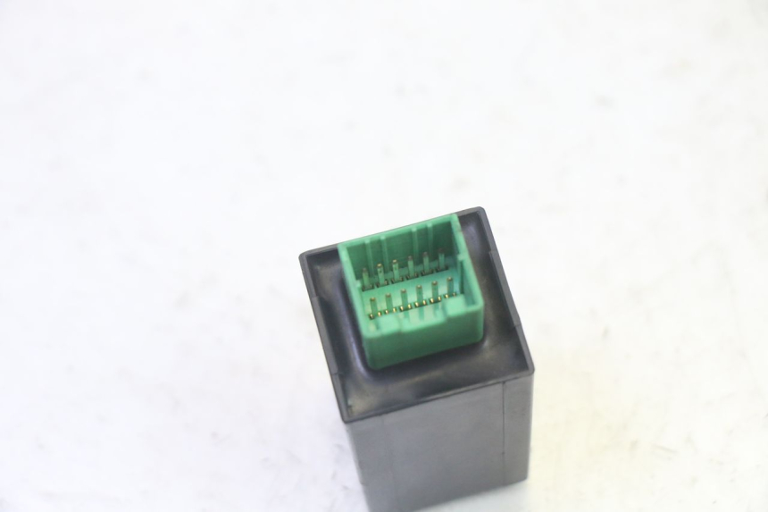 photo de CENTRALE CLIGNOTANTE PIAGGIO MP3 RL 250 (2007 - 2010)