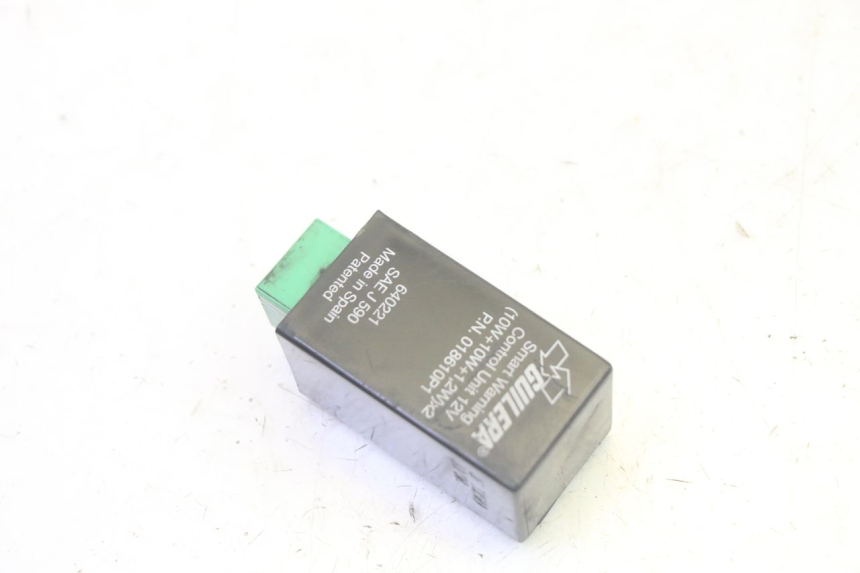 photo de CENTRALE CLIGNOTANTE PIAGGIO MP3 RL 250 (2007 - 2010) - Détail de la pièce