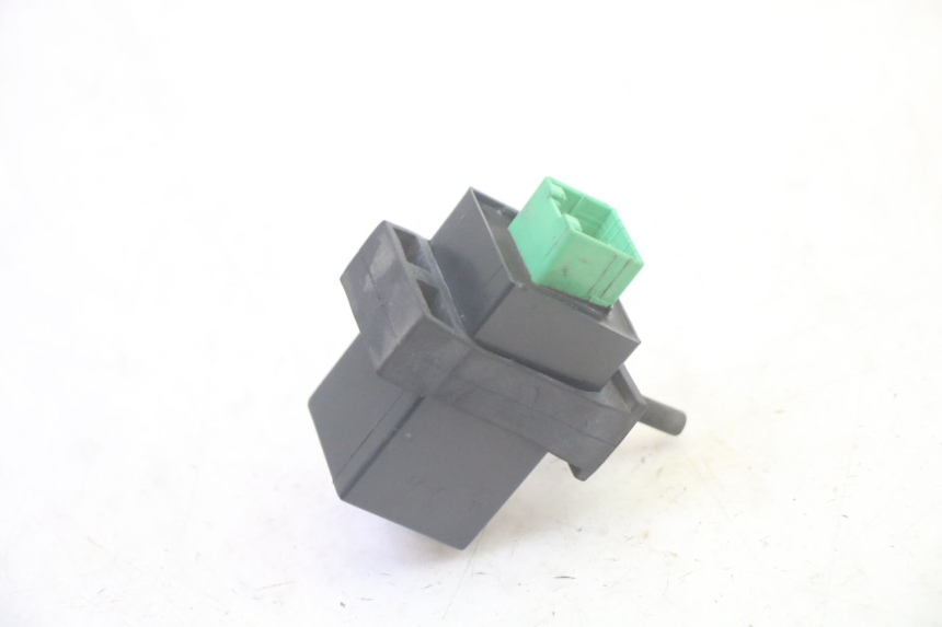 photo de CENTRALE CLIGNOTANTE PIAGGIO MP3 RL 250 (2007 - 2010) - Autre angle de vue