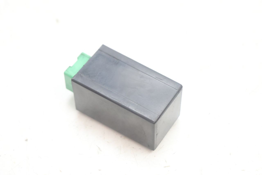 photo de CENTRALE CLIGNOTANTE PIAGGIO MP3 125 (2006 - 2014) - Zoom état d’usage