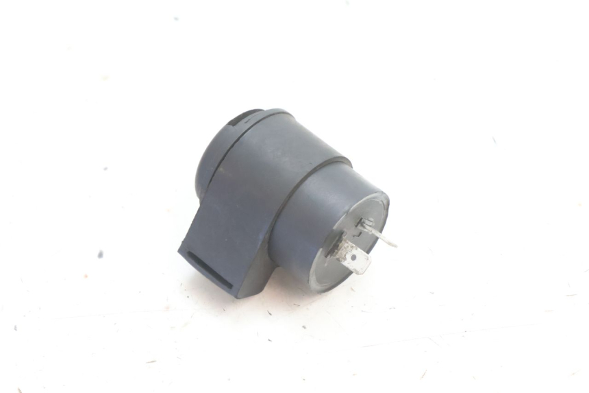 photo de CENTRALE CLIGNOTANTE SYM ORBIT III 3 4T 50 (2021 - 2025) - Autre angle de vue