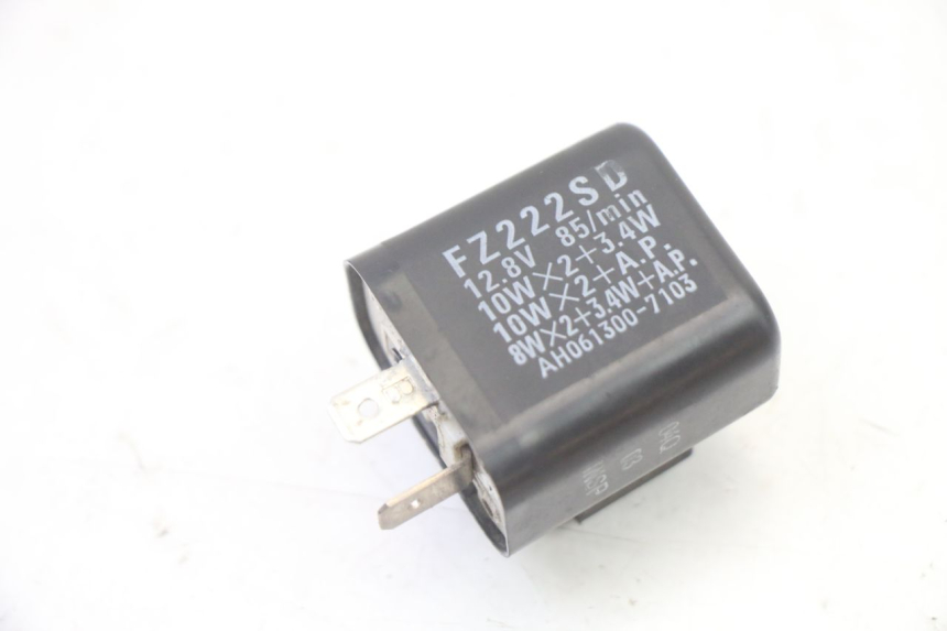photo de CENTRALE CLIGNOTANTE MBK OVETTO 4T 50 (2008 - 2016)