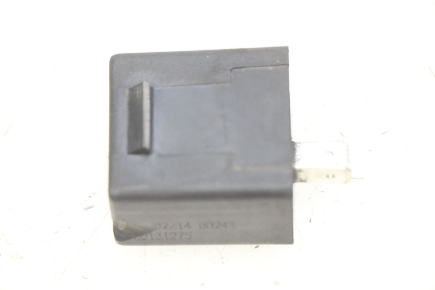 photo de CENTRALE CLIGNOTANTE PIAGGIO VESPA PRIMAVERA 2T 50 (2013 - 2018)