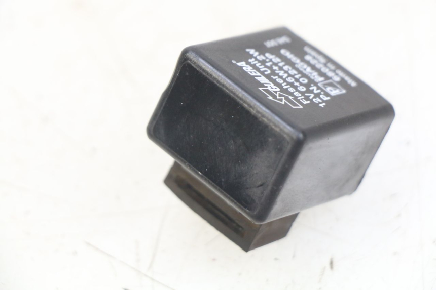 photo de CENTRALE CLIGNOTANTE PIAGGIO VESPA PRIMAVERA 2T 50 (2013 - 2018)