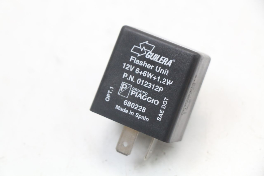 photo de CENTRALE CLIGNOTANTE PIAGGIO VESPA PRIMAVERA 4T 50 (2021 - 2024)