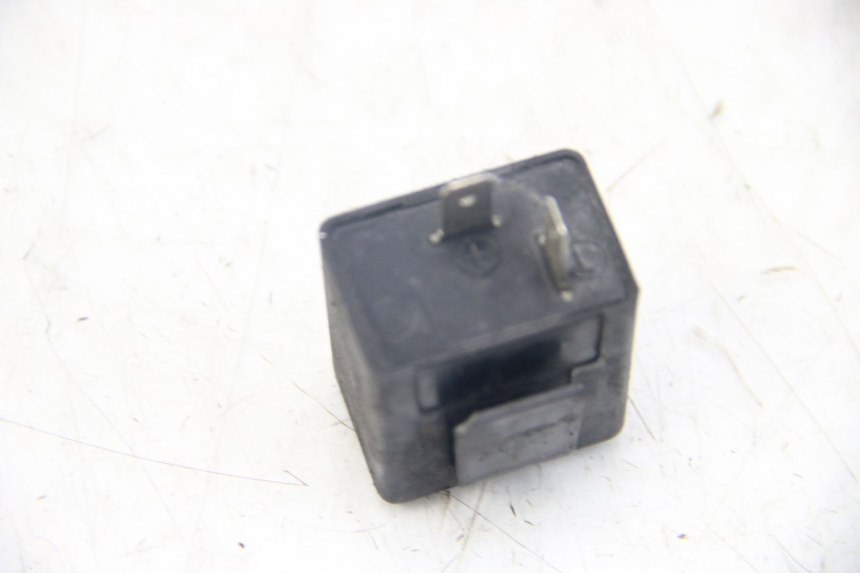 photo de CENTRALE CLIGNOTANTE PIAGGIO VESPA SPRINT 2T 50 (2014 - 2018)