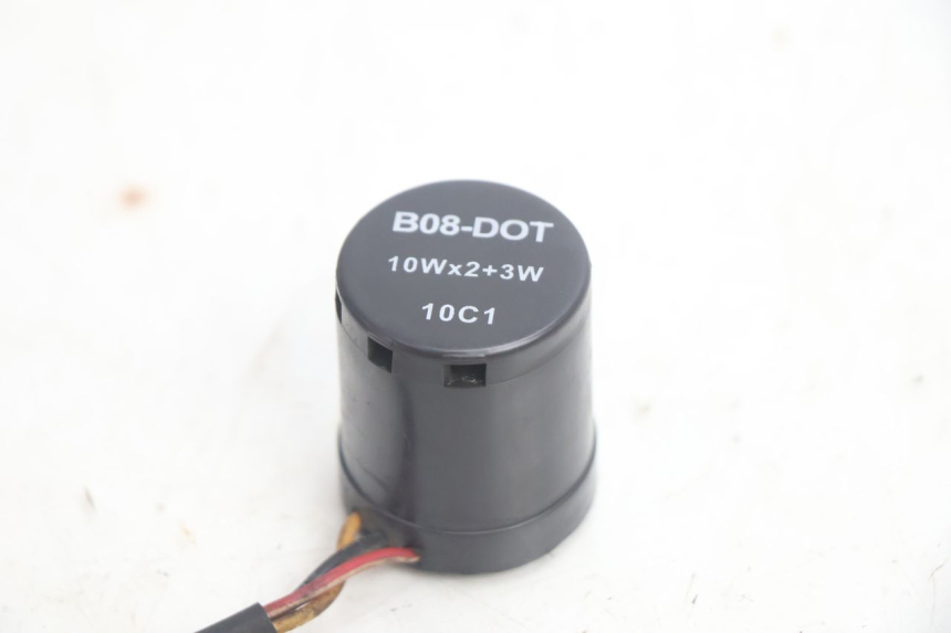 photo de CENTRALE CLIGNOTANTE KEEWAY RY6 2T 50 (2011 - 2019) - Zoom état d’usage