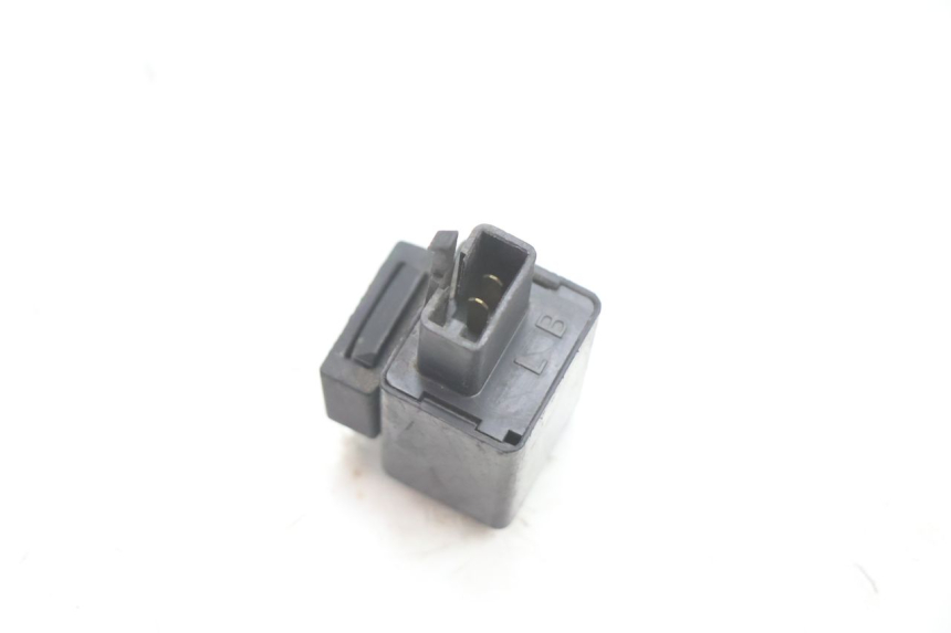 photo de CENTRALE CLIGNOTANTE KYMCO SUPER 8 2T 50 (2007 - 2013) - Autre angle de vue