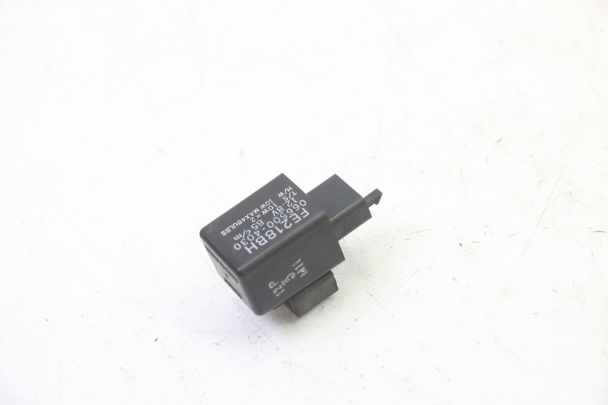photo de CENTRALE CLIGNOTANTE YAMAHA TDM ABS 900 (2002 - 2014)