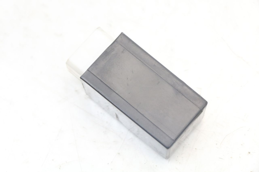 photo de CENTRALE CLIGNOTANTE YAMAHA X-MAX XMAX 250 (2006 - 2009)