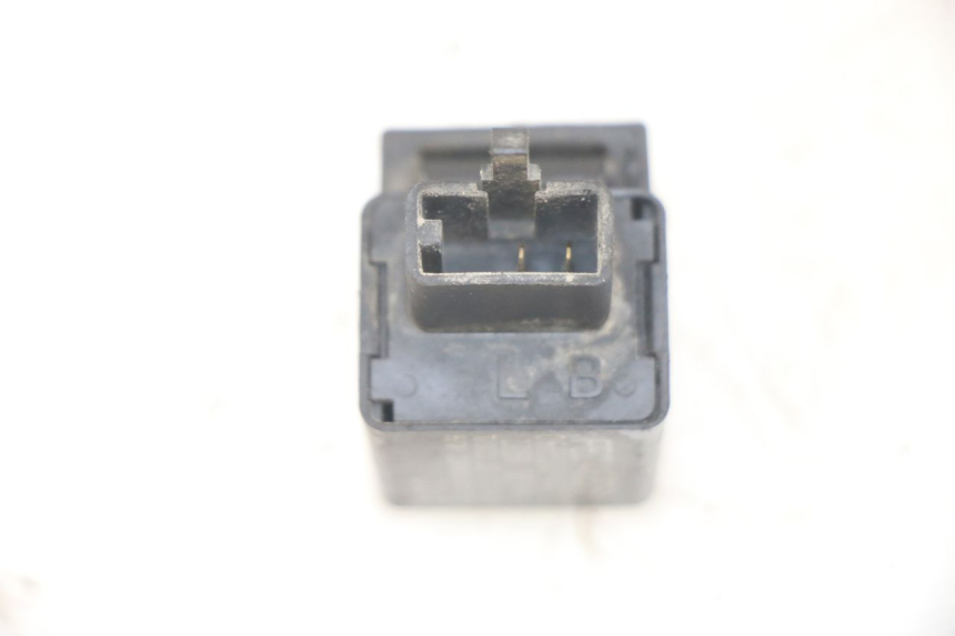 photo de CENTRALE CLIGNOTANTE YAMAHA XJN DIVERSION 600 (2000 - 2003)