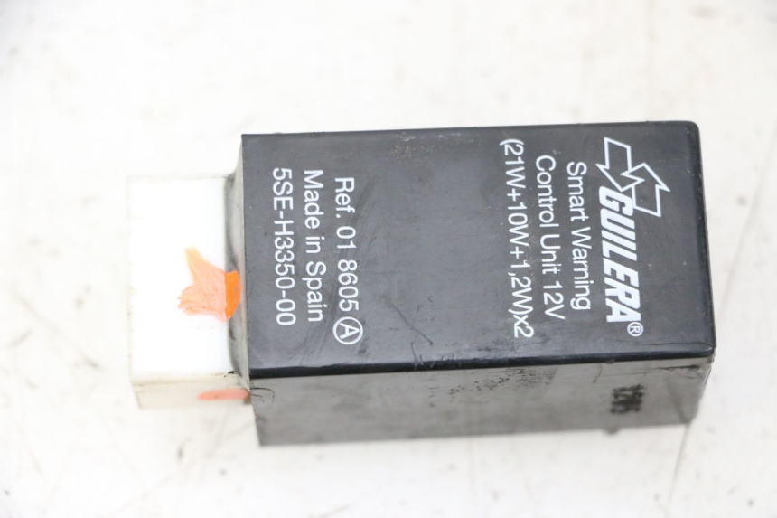 photo de CENTRALE CLIGNOTANTE YAMAHA YP MAJESTY 125 (2002 - 2006)