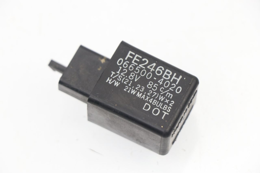 photo de CENTRALE CLIGNOTANTE KAWASAKI ZZR ZX-14 ABS 1400 (2006 - 2011)