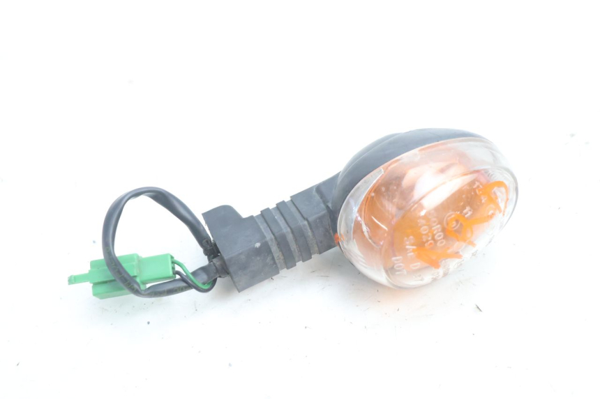 photo de CLIGNOTANT ARRIERE MBK BOOSTER SPIRIT 50 (2004 - 2017) - État de surface