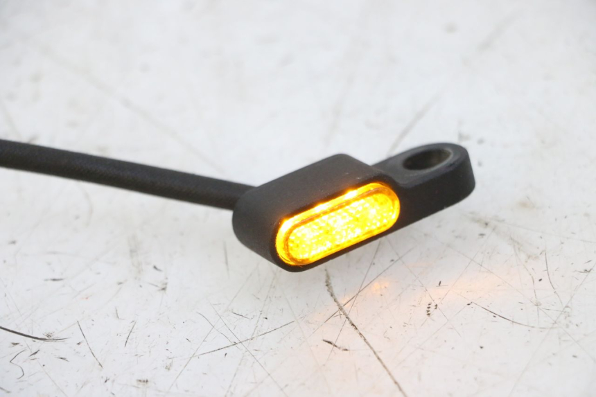 photo de CLIGNOTANT ARRIERE DERBI SENDA SM DRD X-TREME 50 (2011 - 2017)