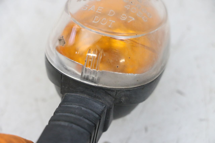 photo de CLIGNOTANT ARRIERE DROIT YAMAHA BW'S EASY 50 (2013 - 2016) - Autre angle de vue