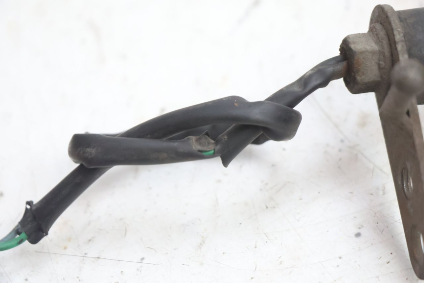 photo de CLIGNOTANT ARRIERE DROIT HONDA CB TWO FIFTY 250 (1991 - 2002) - Pièce contrôlée