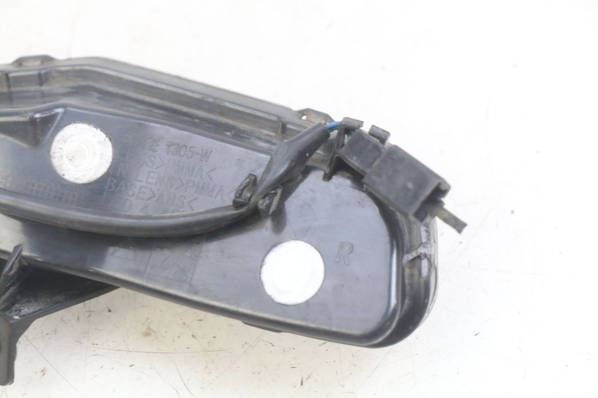 photo de CLIGNOTANT ARRIERE DROIT PEUGEOT DJANGO 4T 50 (2014 - 2019)
