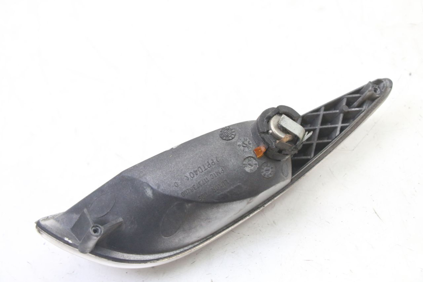 photo de CLIGNOTANT ARRIERE DROIT PEUGEOT ELYSEO 125 (1999 - 2004)