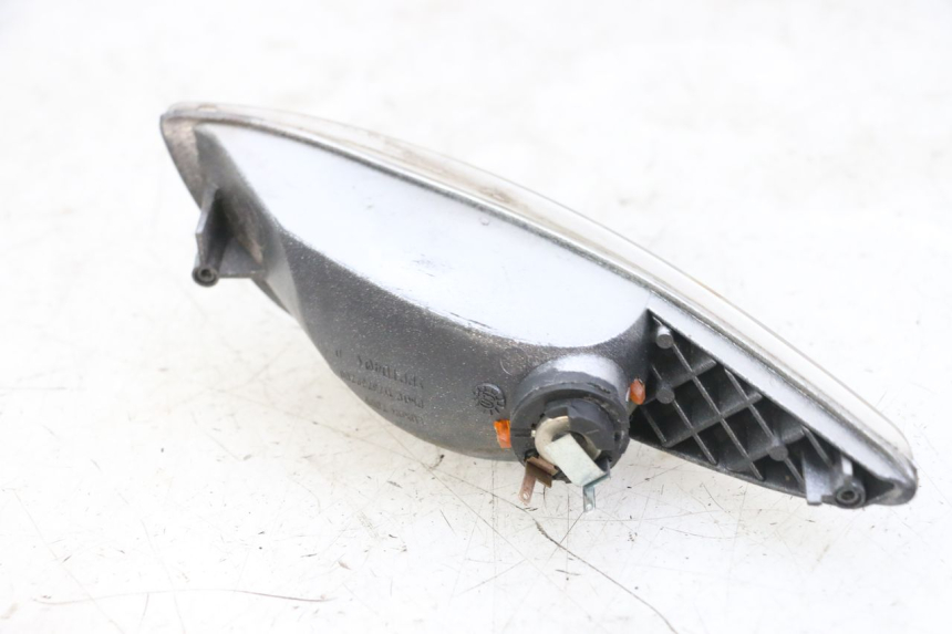 photo de CLIGNOTANT ARRIERE DROIT PEUGEOT ELYSTAR 125 (2002 - 2007)
