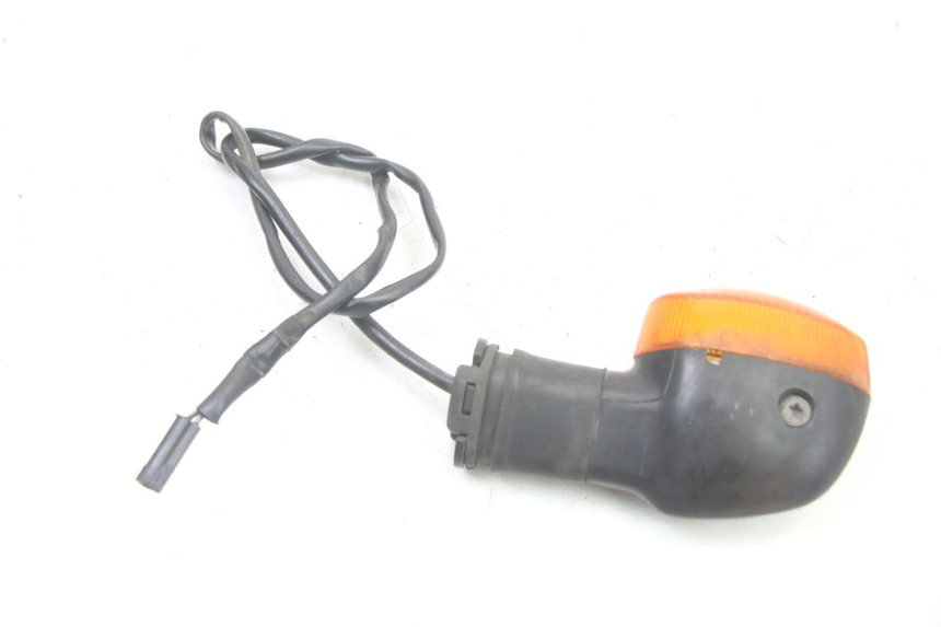 photo de CLIGNOTANT ARRIERE DROIT YAMAHA FZ6 FAZER S2 600 (2007 - 2011)