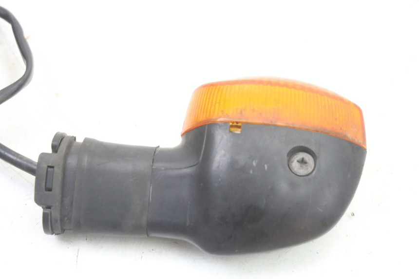 photo de CLIGNOTANT ARRIERE DROIT YAMAHA FZ6 FAZER S2 600 (2007 - 2011)