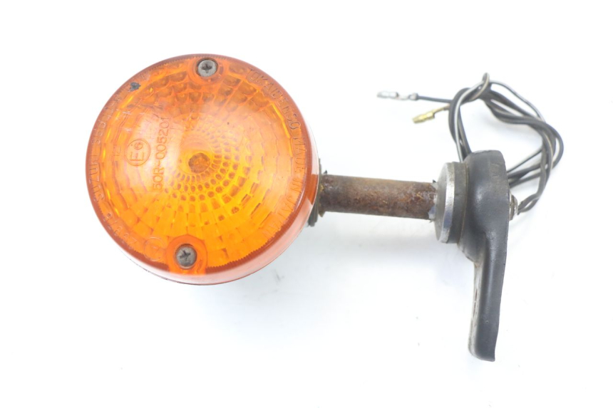 photo de CLIGNOTANT ARRIERE DROIT SUZUKI GN 125 (1997 - 2000)