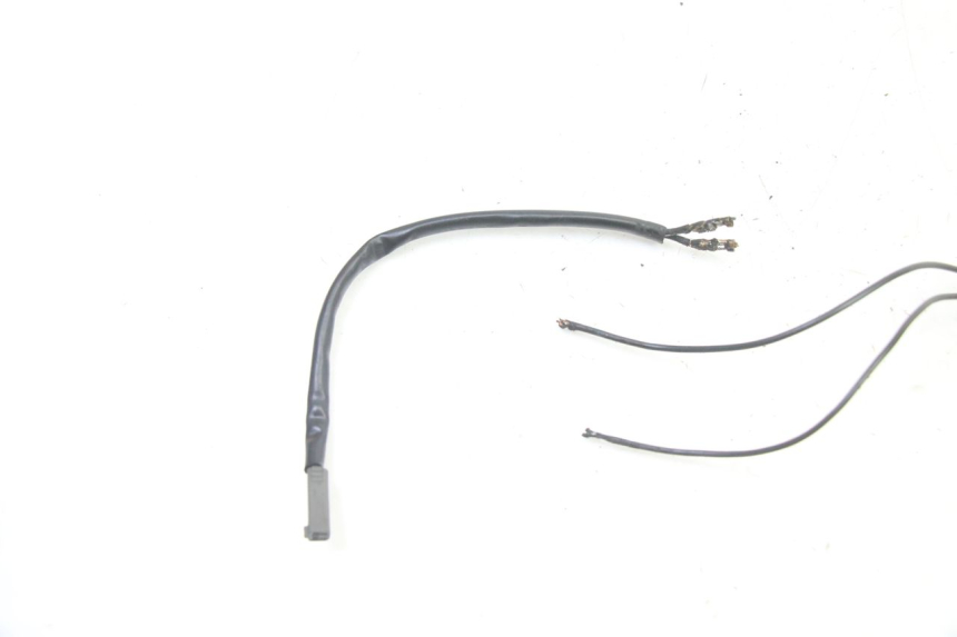 photo de CLIGNOTANT ARRIERE DROIT SUZUKI GS GSE 500 (2001 - 2003)