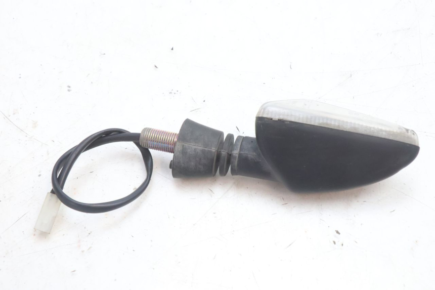 photo de CLIGNOTANT ARRIERE DROIT PIAGGIO MP3 500 (2016 - 2018) - Zoom état d’usage
