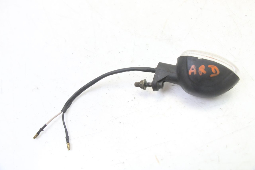photo de CLIGNOTANT ARRIERE DROIT PIAGGIO NRG POWER PUREJET 50 (2018 - 2021)