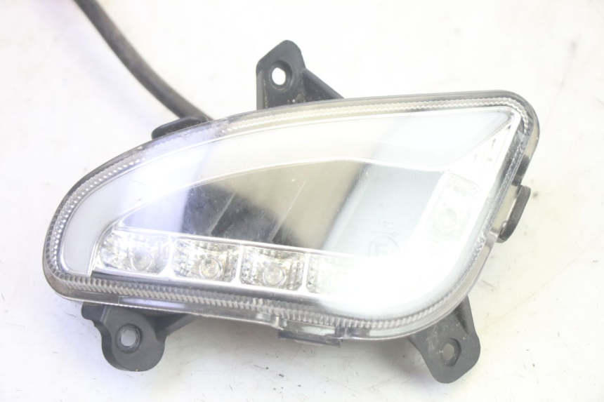 photo de CLIGNOTANT ARRIERE DROIT JM MOTORS OLDIES GT 4T 50 (2018 - 2025) - Détail de la pièce