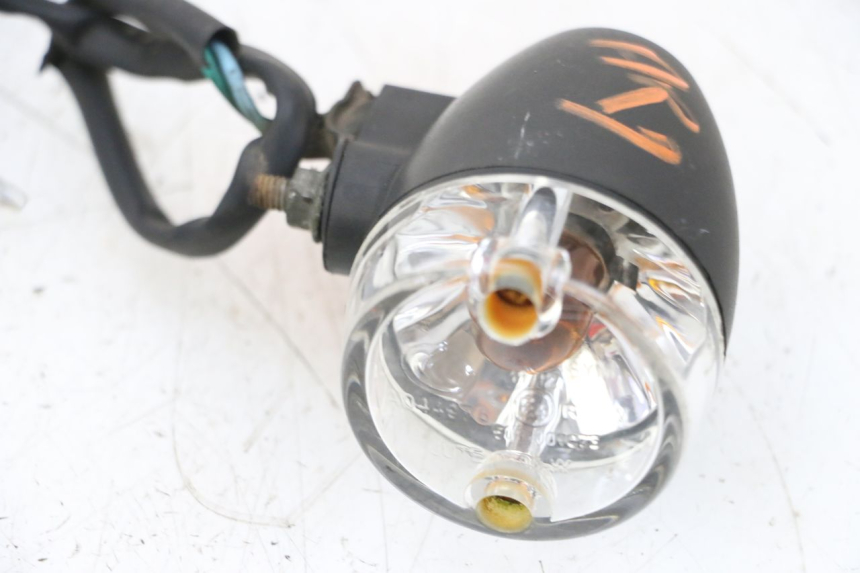 photo de CLIGNOTANT ARRIERE DROIT SYM ORBIT 2 4T 50 (2008 - 2017) - Détail de la pièce