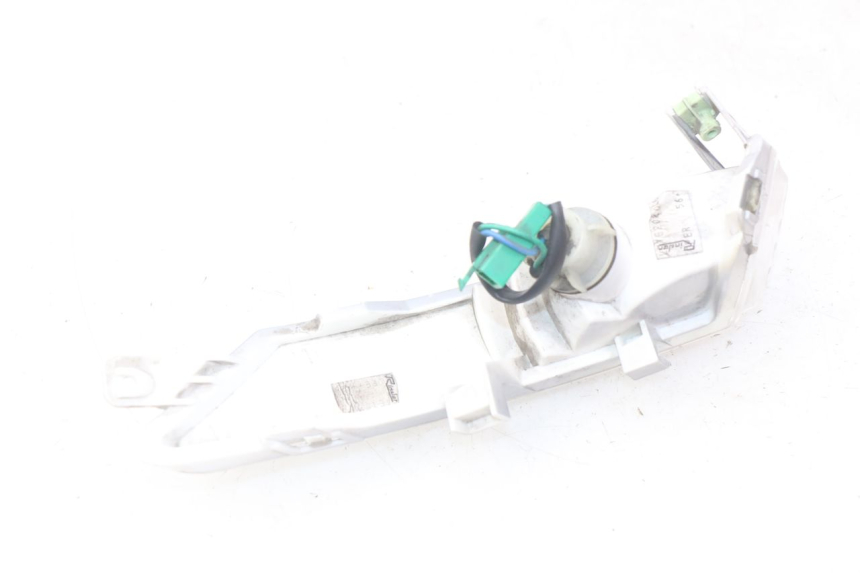 photo de CLIGNOTANT ARRIERE DROIT PEUGEOT GEOPOLIS 400 (2007 - 2013)