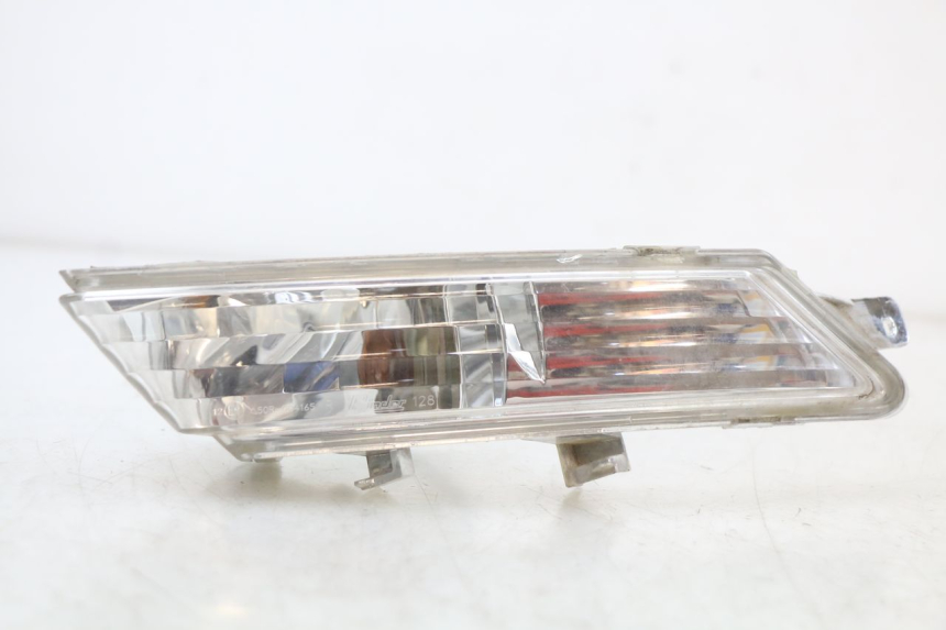 photo de CLIGNOTANT ARRIERE DROIT PEUGEOT GEOPOLIS RS 125 (2007 - 2009)