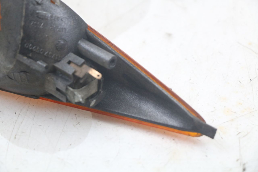 photo de CLIGNOTANT ARRIERE DROIT PEUGEOT SPEEDFIGHT 100 (1997 - 2007)