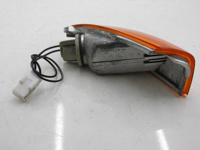 photo de CLIGNOTANT ARRIERE DROIT PIAGGIO FLY 100 (2006 - 2010)