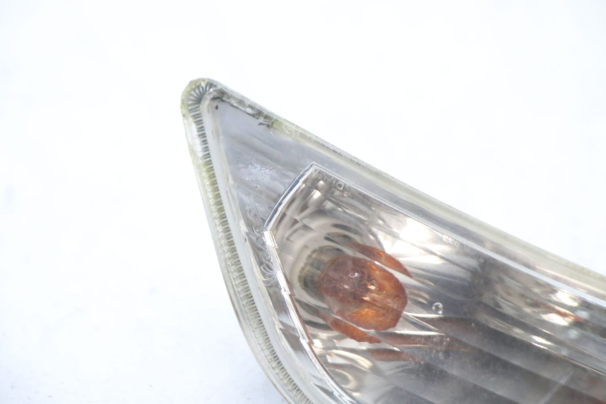 photo de CLIGNOTANT ARRIERE DROIT PIAGGIO VESPA LX IE 125 (2010 - 2012)